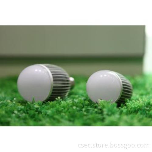 E27 indoor lighting LED Bulb with high power and long lifespan